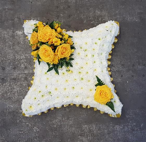 Classic cushion - Rams florists