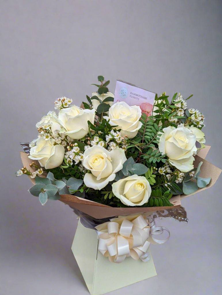 12 White Avalanche Rose Bouquet