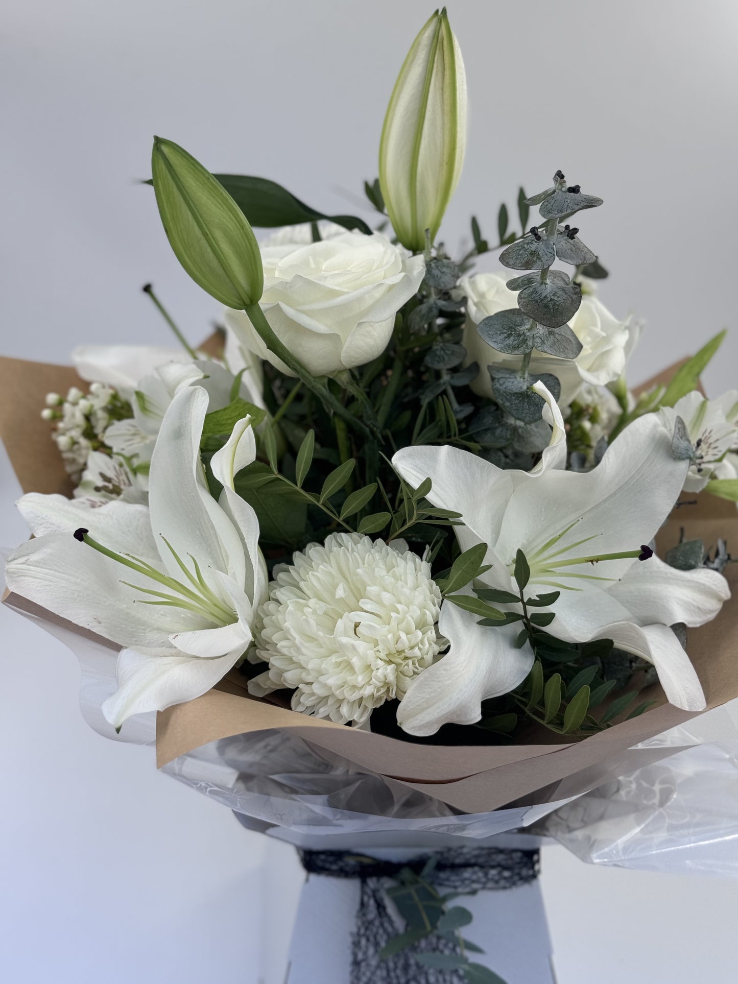 Lily and rose Natural  Hand tied