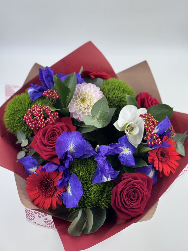 Bright & Juicy Hand tied - Rams florists