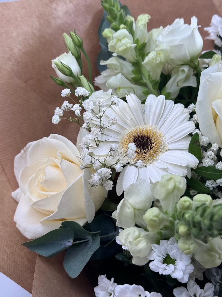 Classic Ivory Original Bouquet - Rams florists