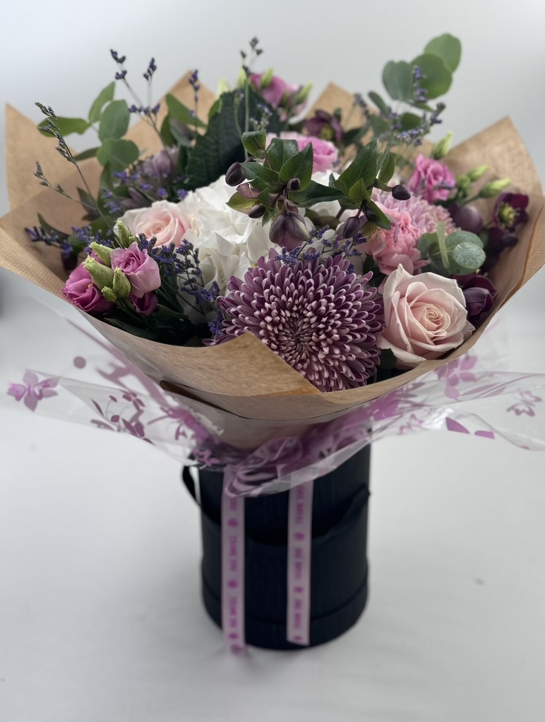 Hydrangea rose Hat box Bouquet - Rams florists