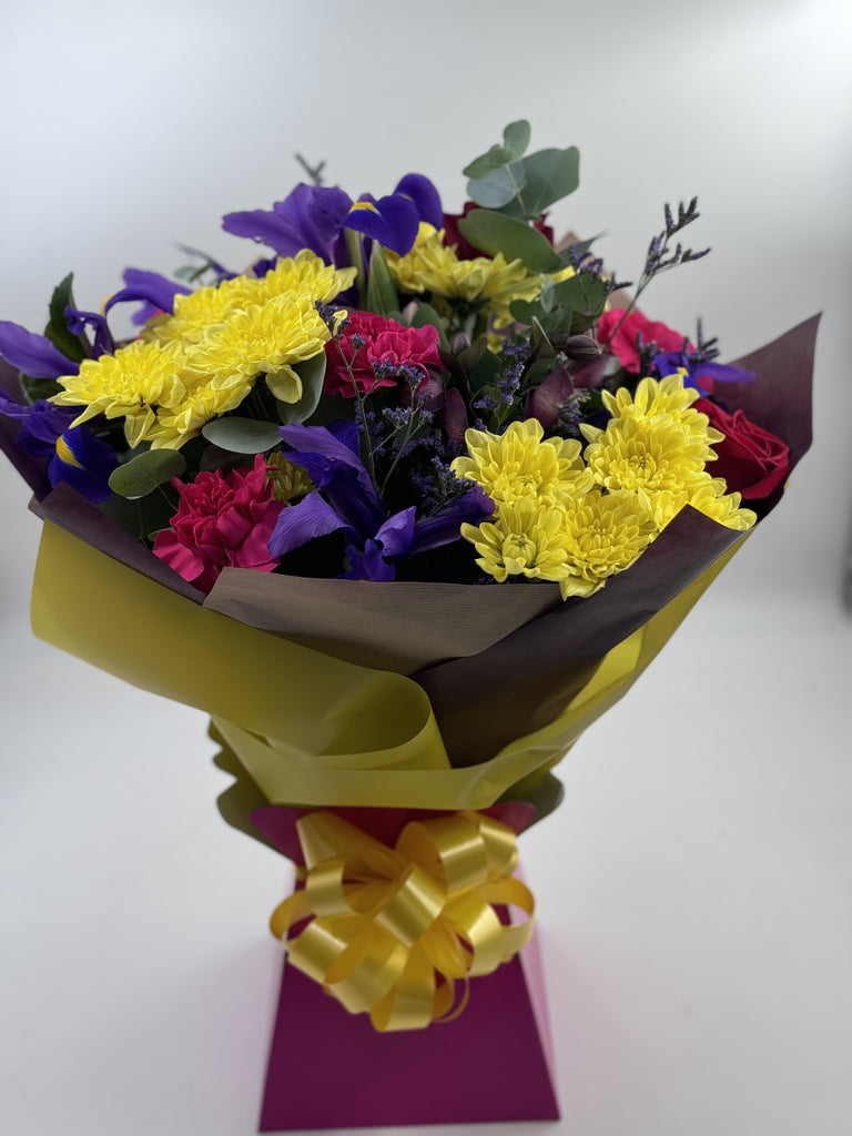 Summer Trending Hand tied lilies Free - Rams florists