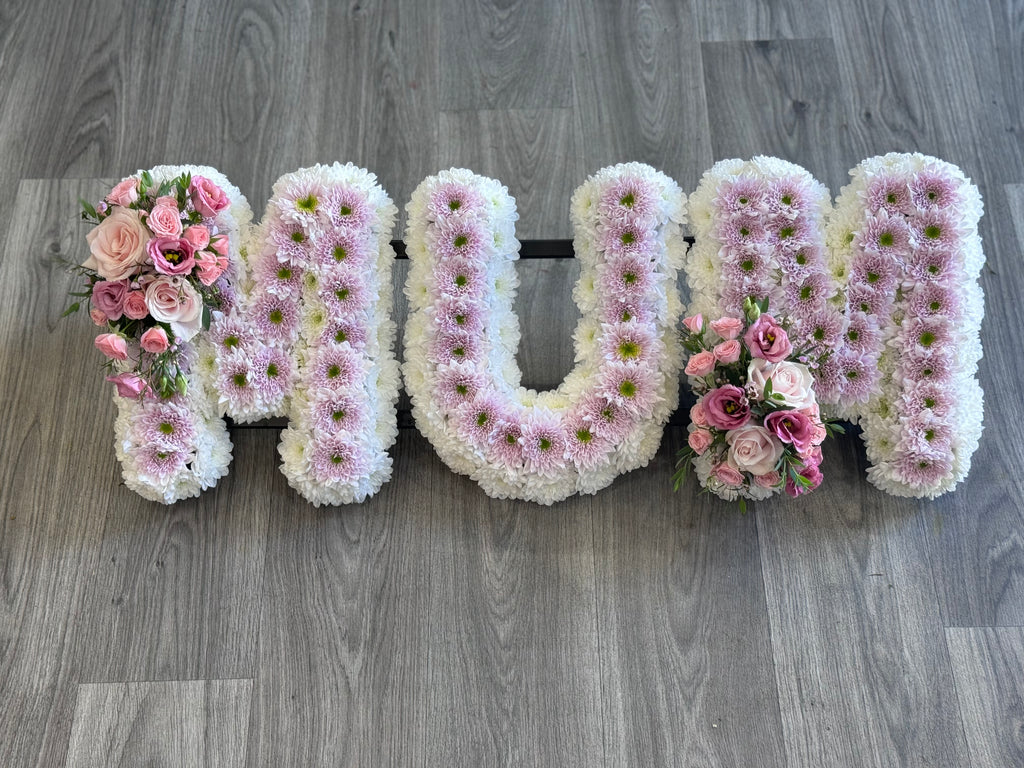 MUM TRIBUTE - Rams florists