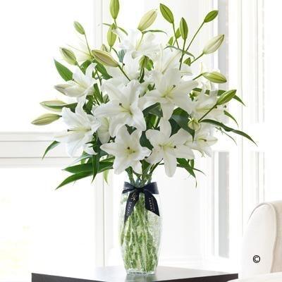 Luxury White Oriental Lily Vase - Rams florists