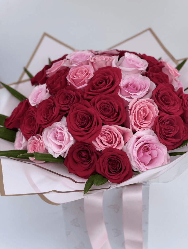 Mix Red & Pink Roses Bouquet - Rams florists