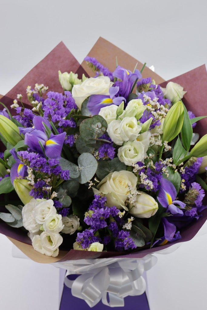 VIOLET VIBES HAND TIED - Rams florists