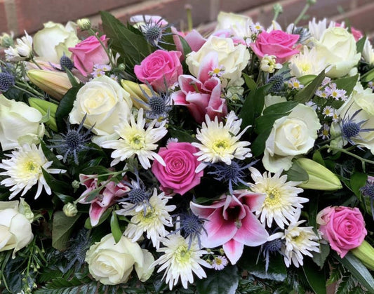 PINK ROSE AND ERYNGIUM CASKET