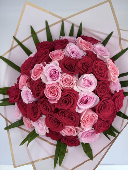 Mix Red & Pink Roses Bouquet